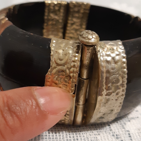 Vintage Chunky Bracelet,  Silver, Bronz, And Copper, 2 3/8" Wide With Safet Pin - Picture 10 of 16